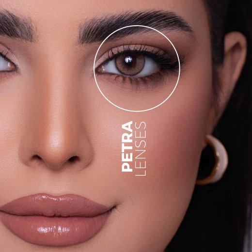 عدسات بترا اللاصقة الملونة الرمادية، مدة الاستخدام 6 أشهر، عالية الدقة، عبوة من عدستين من رغد أورجانيكس عدسات بترا اللاصقة الملونة الرمادية، مدة الاستخدام 6 أشهر، عالية الدقة، عبوة من عدستين من رغد أورجانيكس